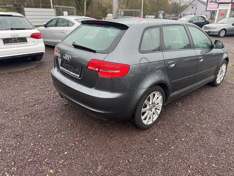 Gebraucht Audi A3 160 PS (117 kW) 2009 Grau Kleinwagen