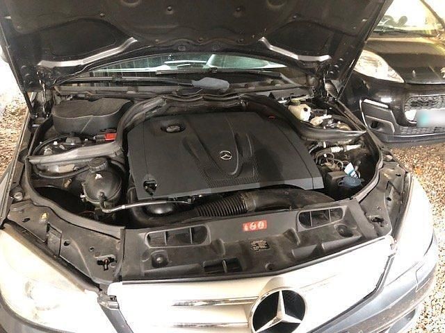 Gebraucht Mercedes 220 170 PS (125 kW) 2008 Grau Kombi