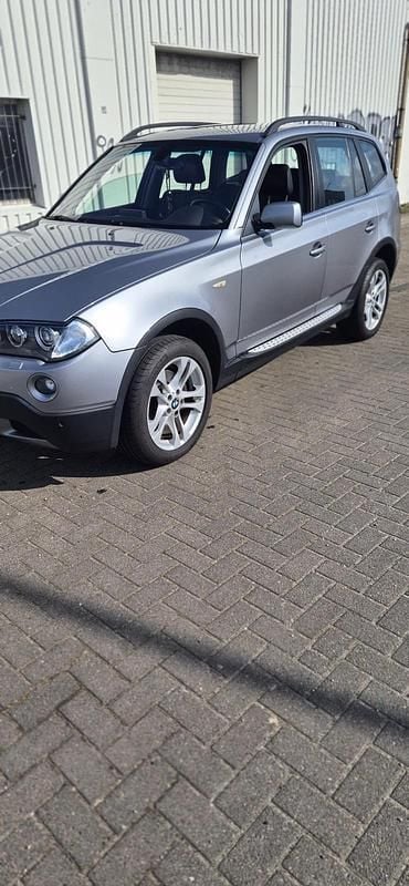 Gebraucht BMW X3 218 PS (160 kW) 2007 Grau SUV
