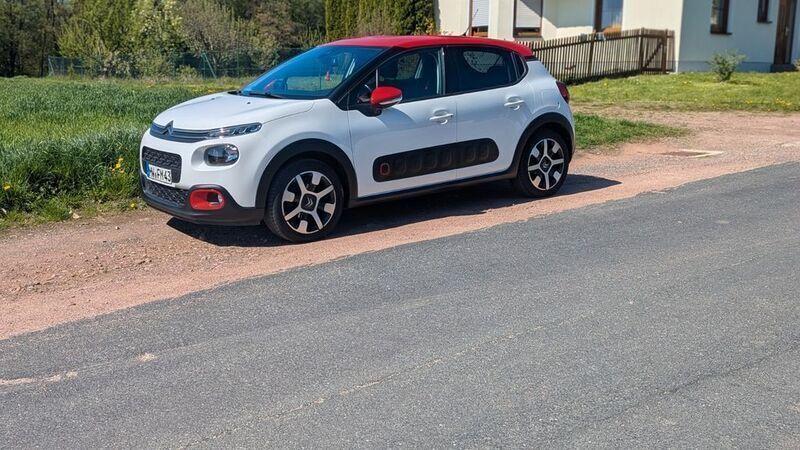 Gebraucht 2019 Citroën C3 PureTech Kleinwagen | 11.900 € (Fairer Preis) - Bild 1/4