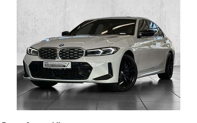 Weiß Gebraucht 2024 BMW M340 Performance Limousine | 54.290 € (Guter Preis) - Bild 1/4