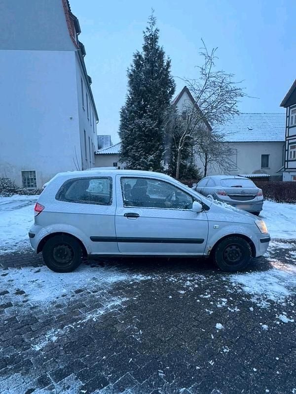 Gebraucht Hyundai Getz 64 PS (47 kW) 2004 Silber Kleinwagen