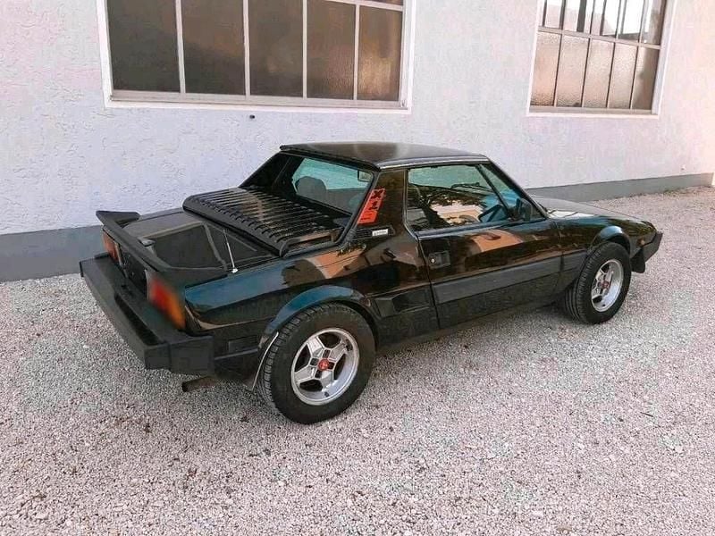 Gebraucht Fiat X 1/9 80 PS (58 kW) 1981 Schwarz Cabrio