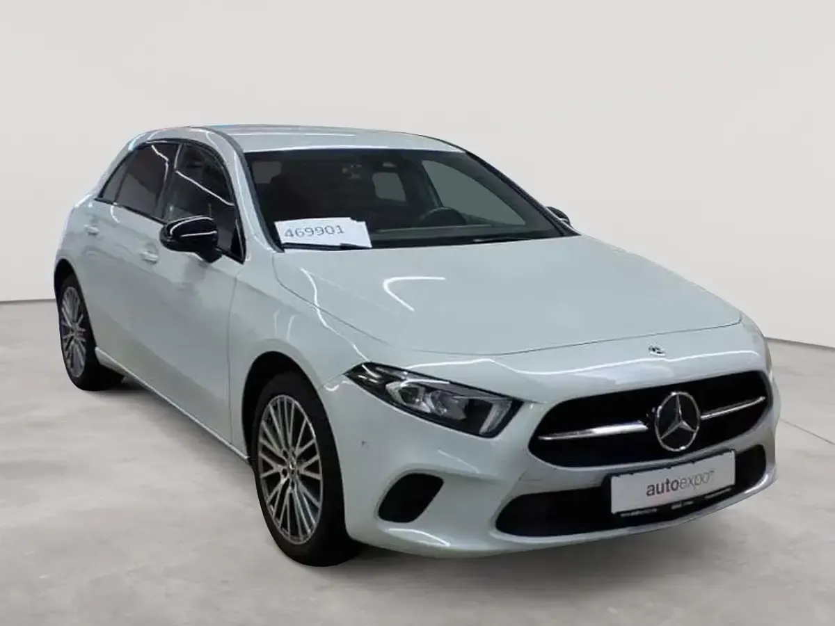 Gebraucht Mercedes A250 Advanced 160 PS (117 kW) 2022 Limousine