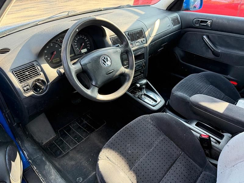 Gebraucht VW Golf III 101 PS (74 kW) 1998 Blau Limousine