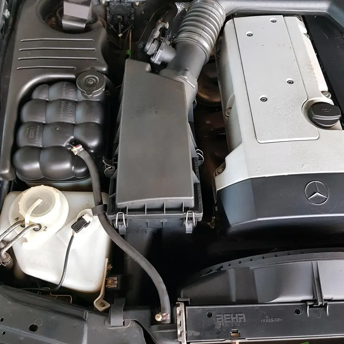 Gebraucht Mercedes SL280 193 PS (141 kW) 1994 Schwarz Cabrio