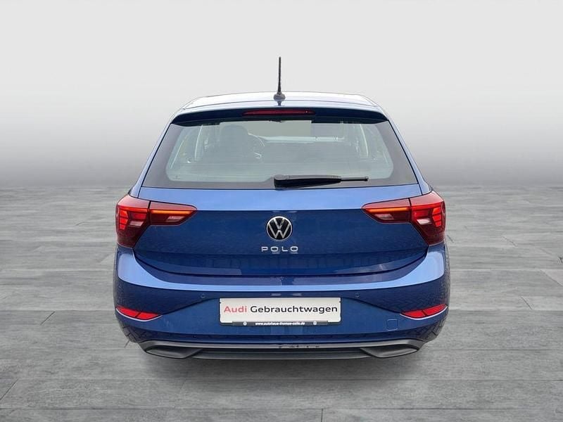 Usata VW Polo Life 95 CV (69 kW) 2022 Blu Utilitaria