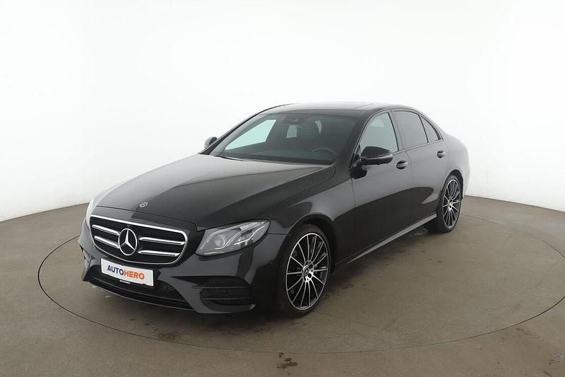 Używany Mercedes E400 AMG line 340 KM (250 kW) 2019 Sedan/Limuzyna