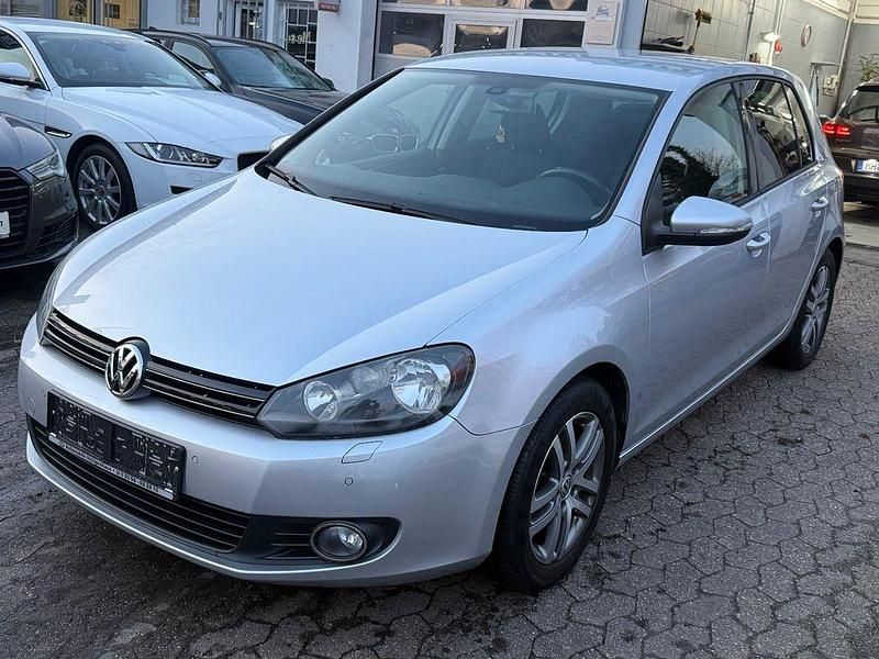 Silber Gebraucht 2009 VW Golf VI Kleinwagen | 7.998 € (Etwas zu teuer) - Bild 1/4