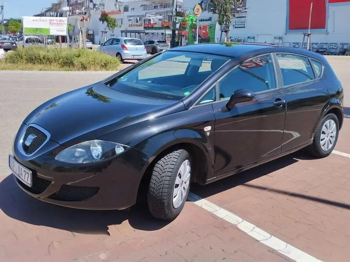Gebraucht Seat Leon Comfort 102 PS (75 kW) 2008 Schwarz Kleinwagen