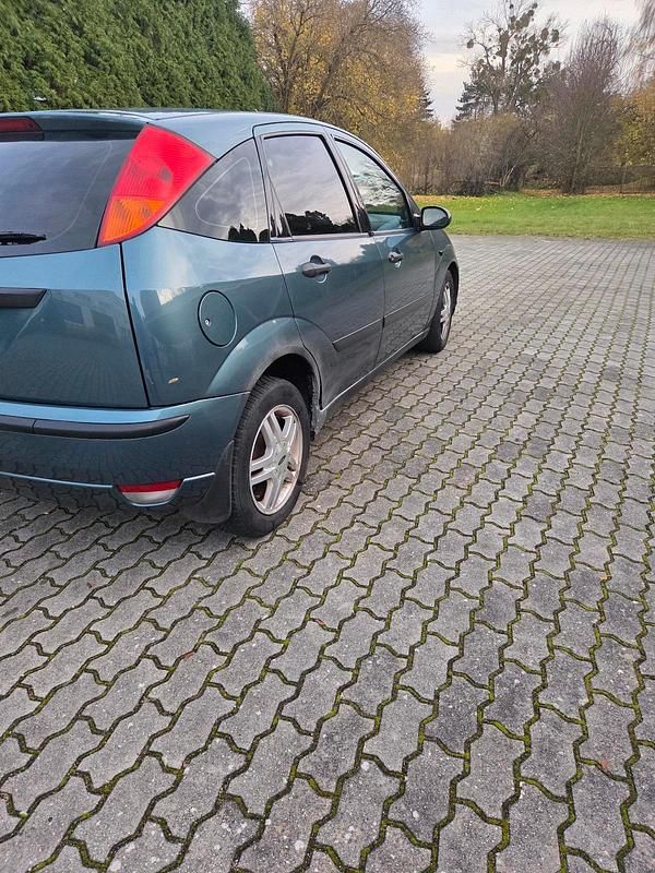 Second-hand Ford Focus 16 CP (11 kW) 2002 Hatchback