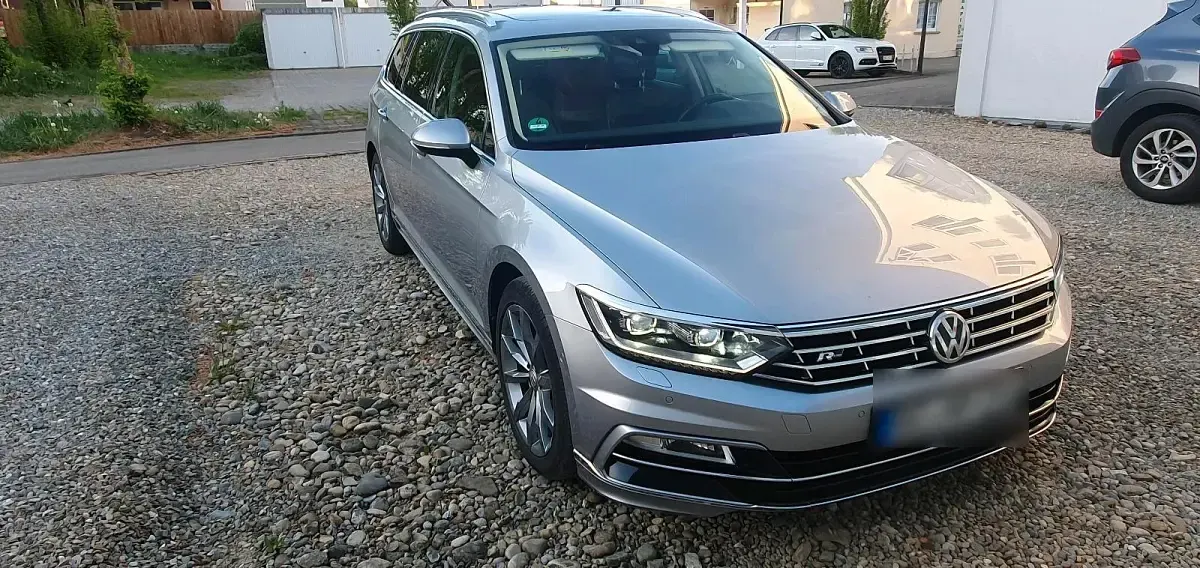 Gebraucht VW Passat R-line 190 PS (139 kW) 2019 Silber Kombi