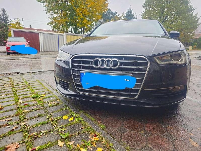 Schwarz Gebraucht 2014 Audi A3 Ambiente Limousine | 11.999 € (Fairer Preis) - Bild 1/4