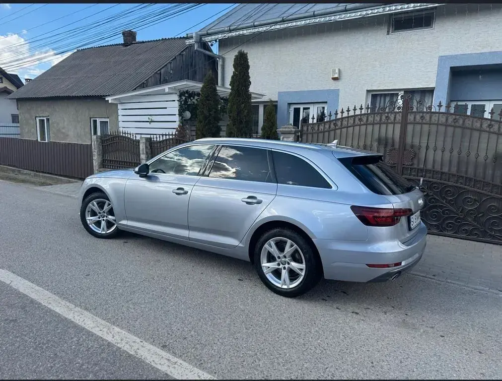 Gebraucht Audi A4 Design 150 PS (110 kW) 2018 Silber Kombi