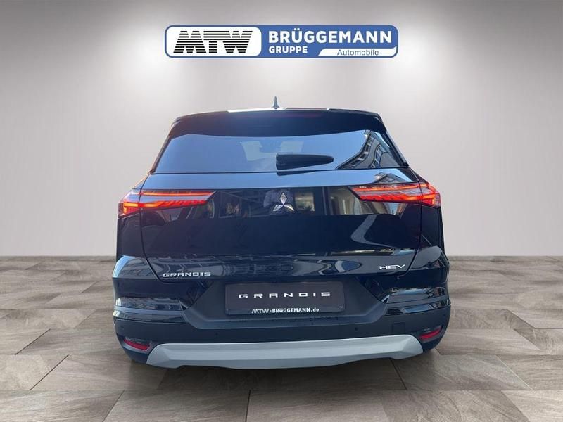 Neu Mitsubishi Grandis Edition 158 PS (116 kW) 2026 Schwarz SUV