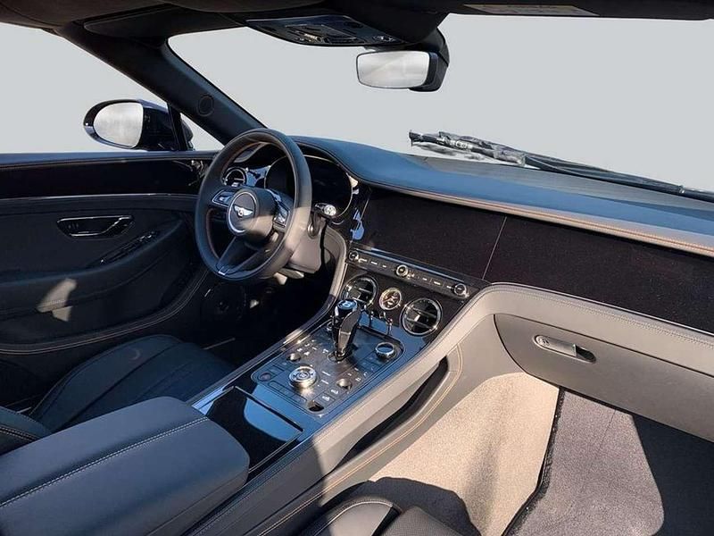Ny Bentley Continental 519 HK (381 kW) 2025 Sort Cabriolet