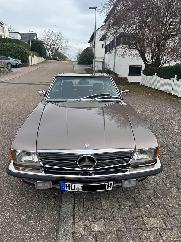 Gebraucht Mercedes 560 231 PS (169 kW) 1989 Braun Cabrio