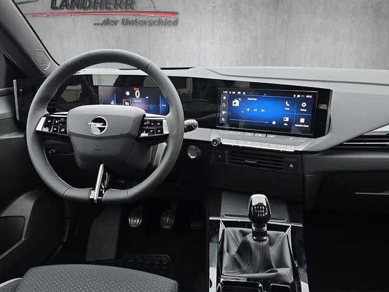 Neu Opel Astra Edition 131 PS (96 kW) 2025 Schwarz Limousine