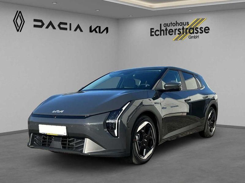 Neu Kia EV4 Earth 150 kW (204 PS) 2025 Pentametal metallic Kleinwagen