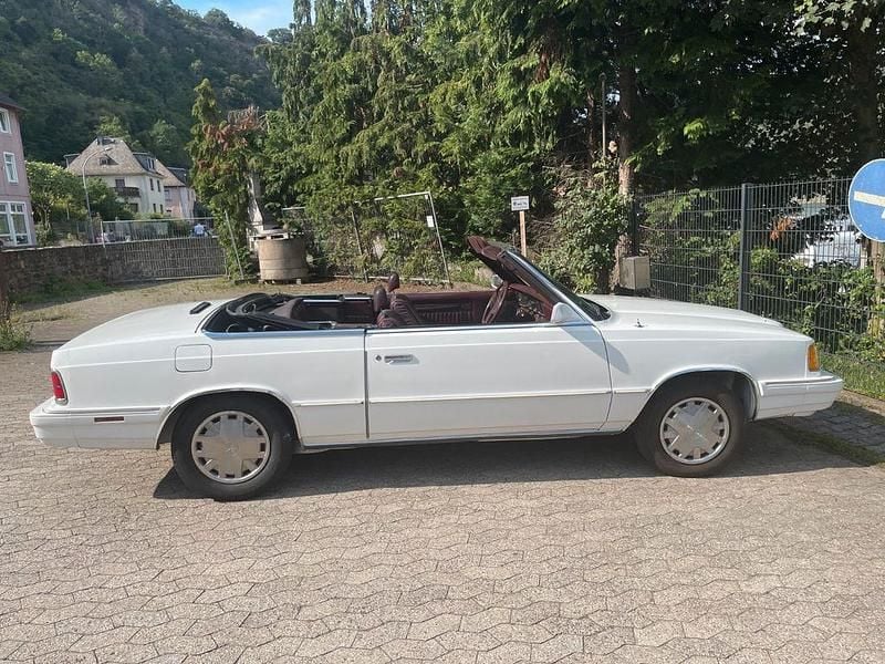 Weiß Gebraucht 1986 Chrysler Le Baron Cabrio | 3.450 € - Bild 1/4