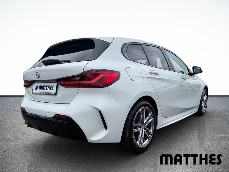 Gebraucht BMW 118 Performance 136 PS (100 kW) 2021 Weiss Kleinwagen