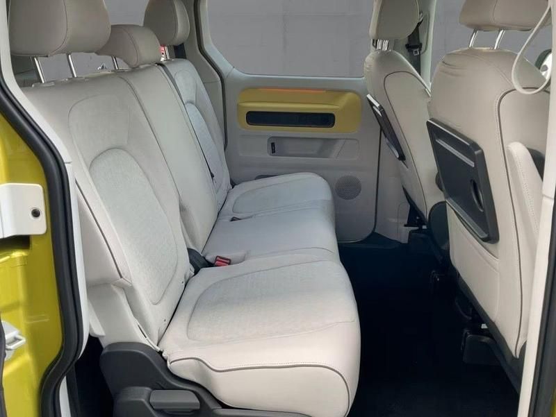 Gebraucht VW ID. Buzz Pro 150 kW (204 PS) 2023 Gelb Van / Kleinbus
