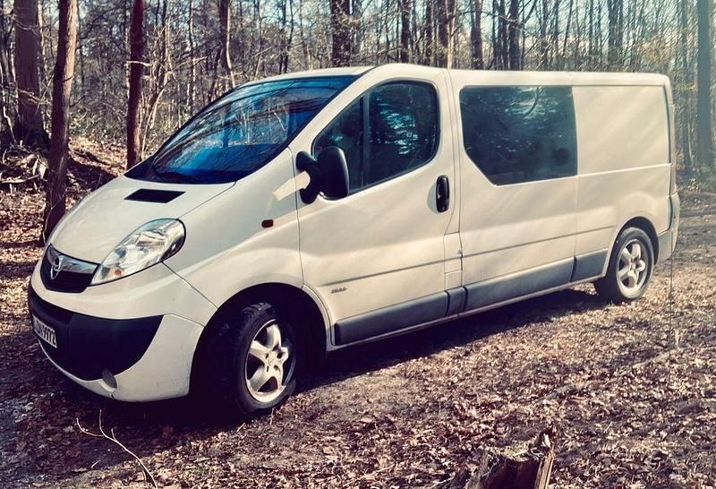 Gebraucht Opel Vivaro 90 PS (66 kW) 2008 Weiß Van / Kleinbus