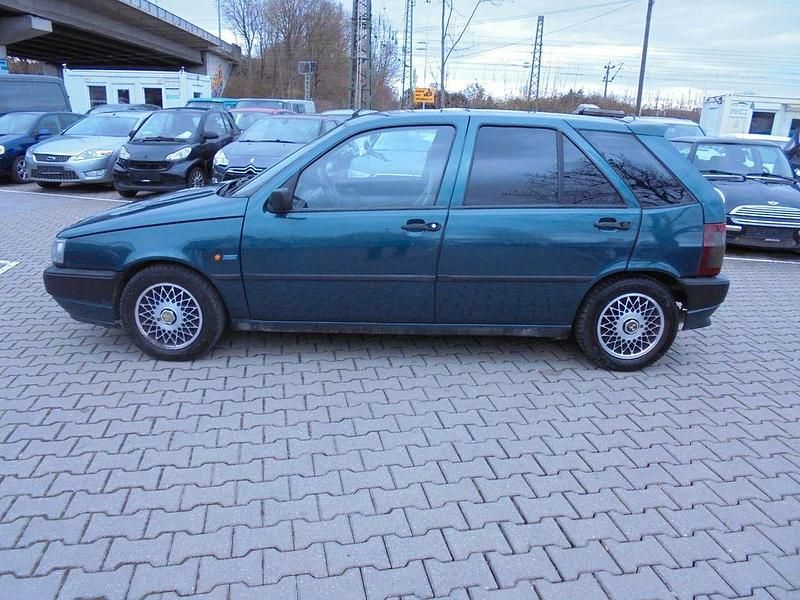 Gebraucht Fiat Tipo 75 PS (55 kW) 1993 Grün Kleinwagen