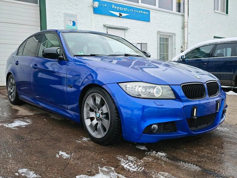 Gebraucht BMW 335 Shadowline 306 PS (225 kW) 2011 Violet Limousine