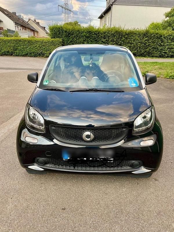 Gebraucht Smart ForTwo Coupé 61 PS (44 kW) 2015 Silber Coupé