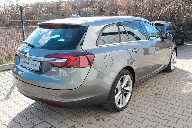 Gebraucht Opel Insignia Sport 170 PS (125 kW) 2017 Grau Kombi