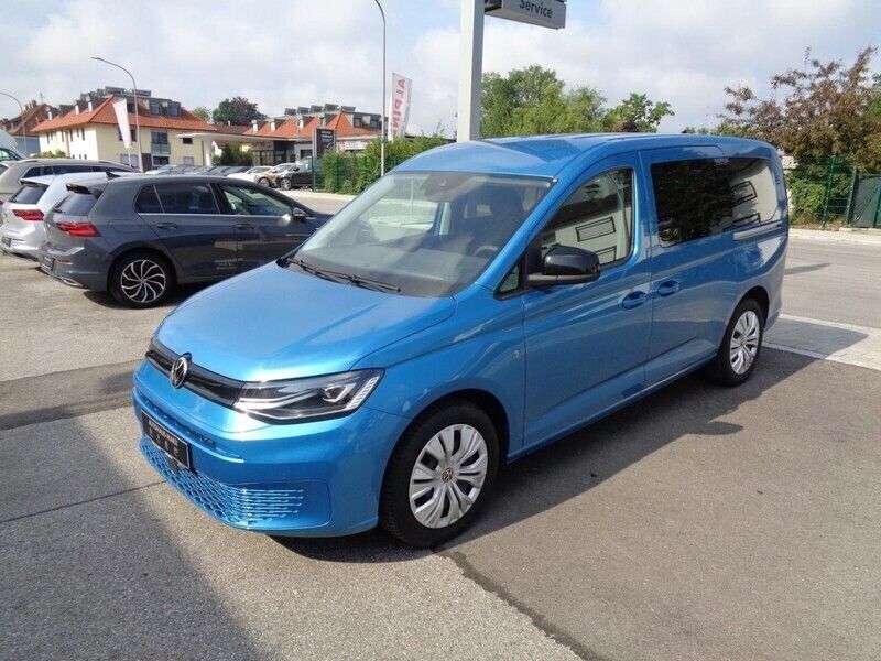 Gebraucht VW Caddy Maxi Life 102 PS (75 kW) 2023 Blau Van / Kleinbus
