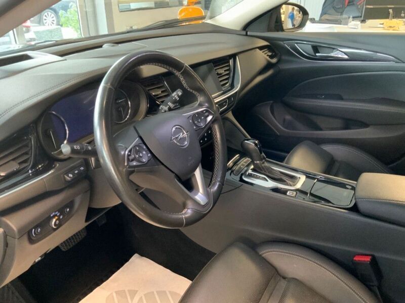 Gebraucht Opel Insignia Business Innovation 209 PS (153 kW) 2019 Schwarz Kombi