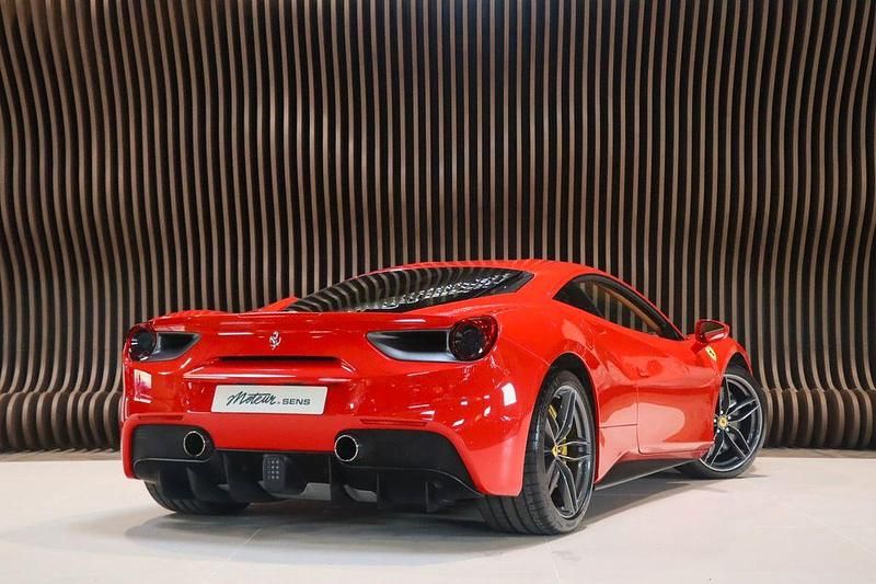 Gebraucht Ferrari 488 669 PS (492 kW) 2018 Rot