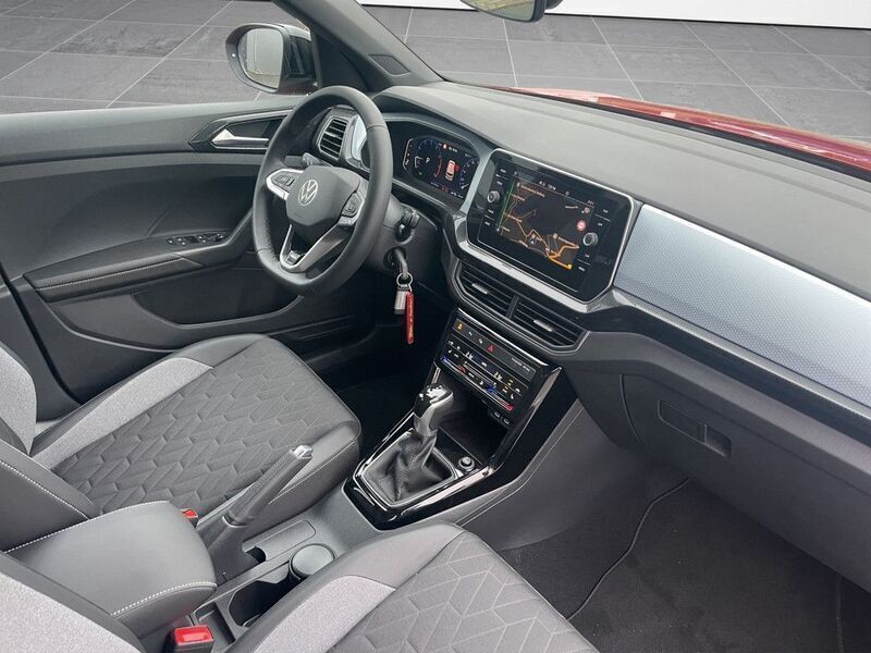 Gebraucht VW T-Cross Goal 116 PS (85 kW) 2024 Kings red SUV