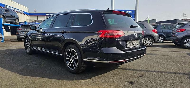 Gebraucht VW Passat Highline 179 PS (131 kW) 2017 Deep black perleffekt Kombi