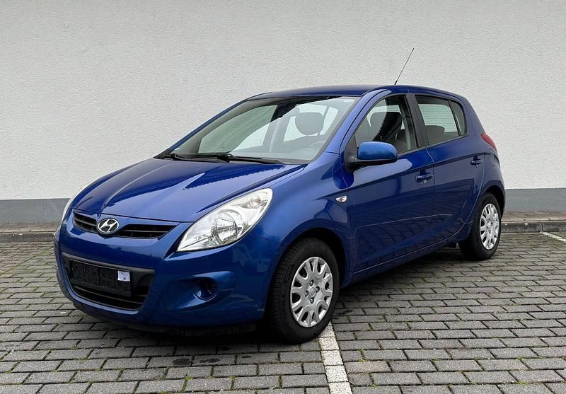 Blau Gebraucht 2012 Hyundai i20 Classic Kleinwagen | 2.890 € (Guter Preis) - Bild 1/4