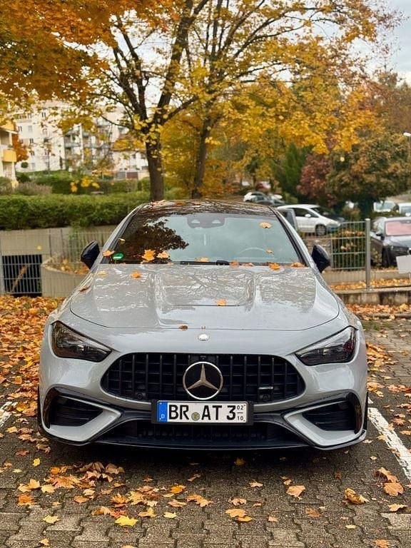 Grau Gebraucht 2025 Mercedes CLE53 AMG AMG | 93.690 € (Fairer Preis) - Bild 1/4