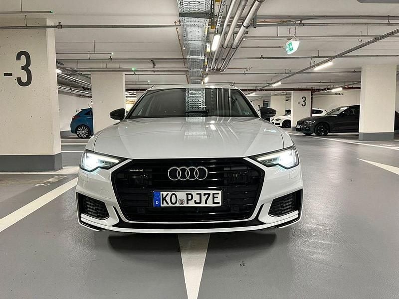 Weiß Gebraucht 2020 Audi A6 S-Line Kombi | 31.000 € (Guter Preis) - Bild 1/4