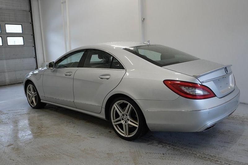Gebraucht Mercedes CLS350 306 PS (225 kW) 2011 Silber Limousine