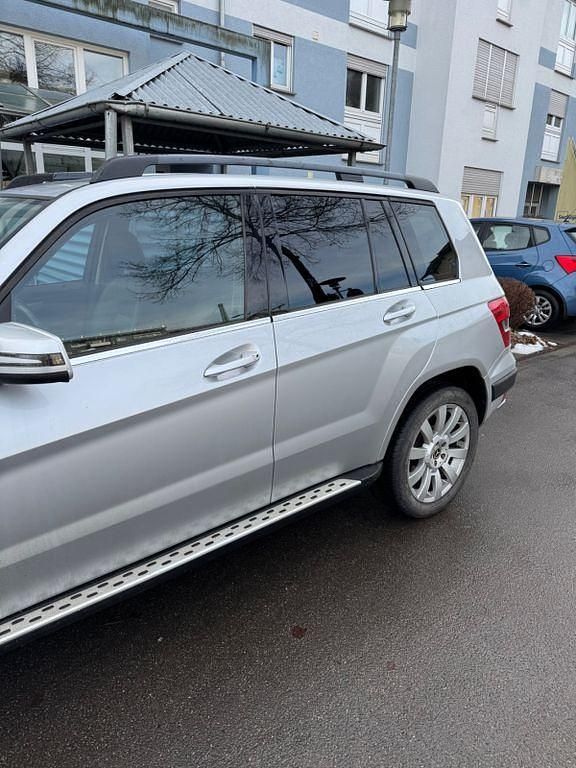 Gebraucht Mercedes GLK320 224 PS (164 kW) 2008 Silber SUV