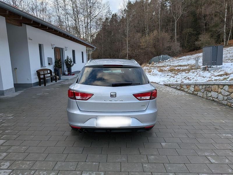 Gebraucht Seat Leon ST 4Drive 150 PS (110 kW) 2016 Silber Kombi
