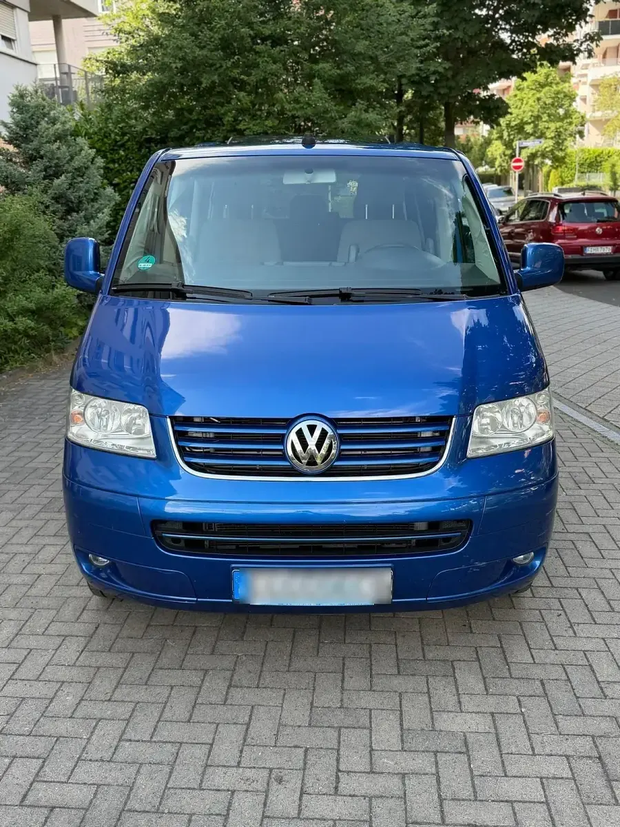 Gebraucht VW Caravelle 131 PS (96 kW) 2005 Blau Van