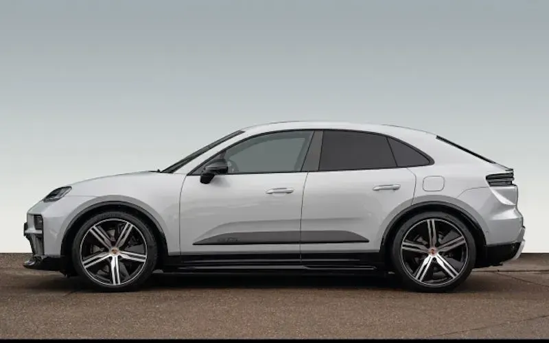 Gebraucht Porsche Macan 4 Electric 419 kW (571 PS) 2026 Grau SUV