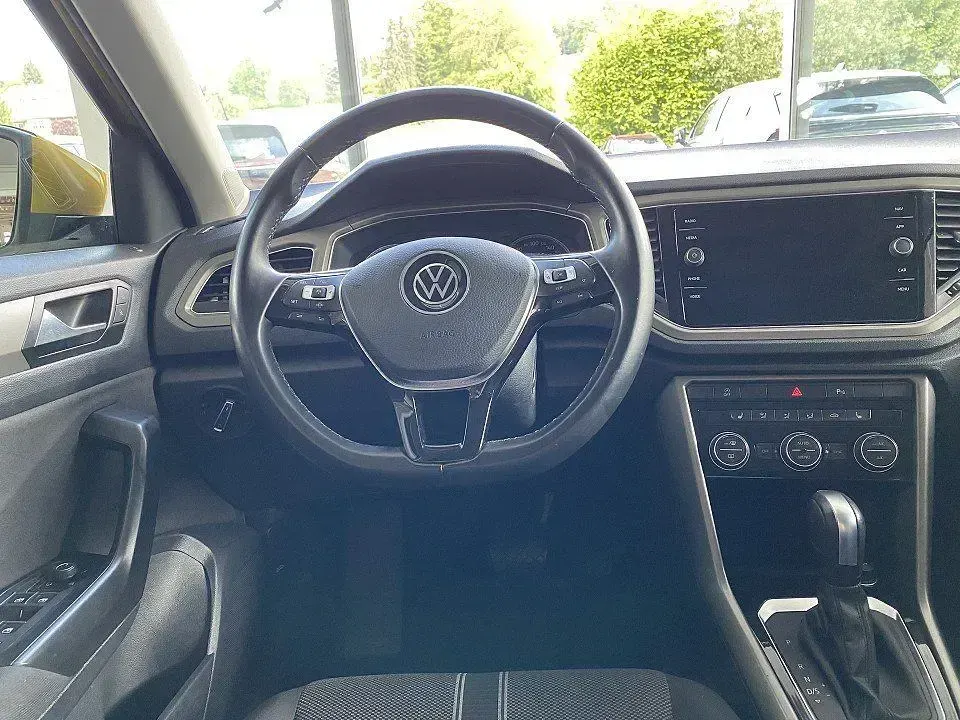 Gebraucht VW T-Roc Style 150 PS (110 kW) 2021 Kurkumagelb (metallic) SUV