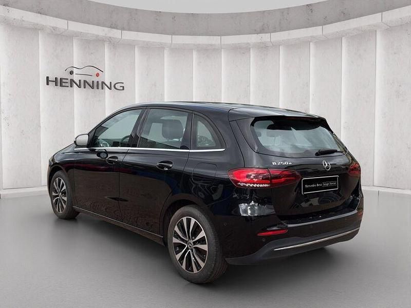 Gebraucht Mercedes B250e Style 2022 Andere Van / Kleinbus