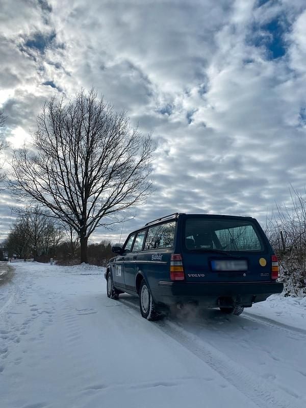 Gebraucht Volvo 240 115 PS (84 kW) 1993 Blau Kombi