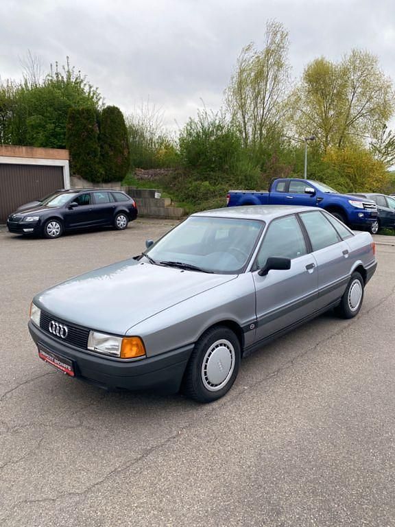 Grün Gebraucht 1987 Audi 80 Limousine | 3.990 € - Bild 1/4