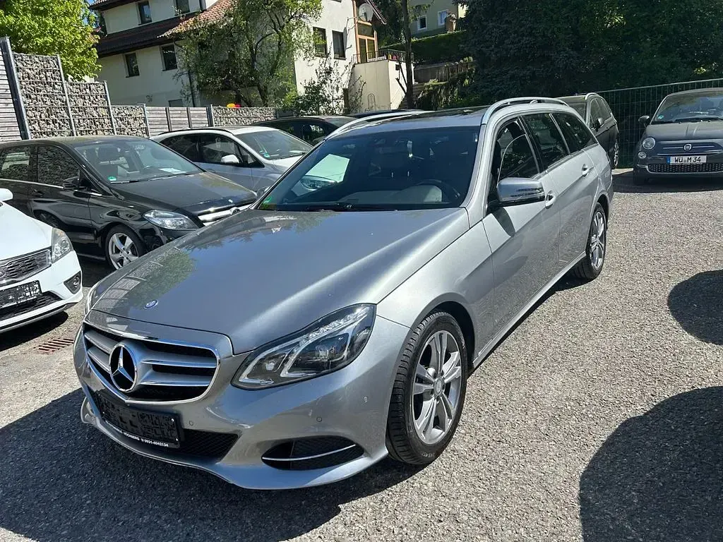 Second-hand Mercedes E220 170 CP (125 kW) 2013 Argintiu Break