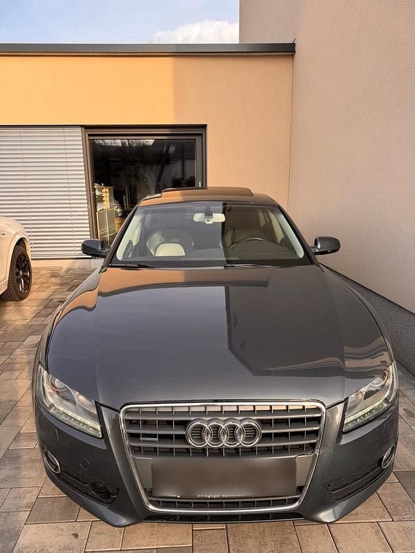 Gebraucht Audi A5 S-Line 211 PS (155 kW) 2009 Grau Coupé